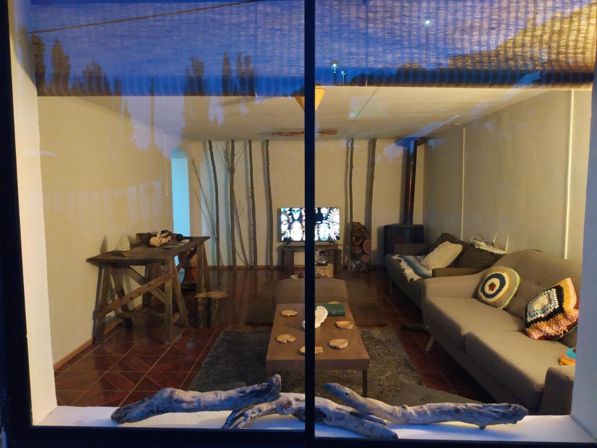 Posada De La Luna Hostel Chile Chico Εξωτερικό φωτογραφία